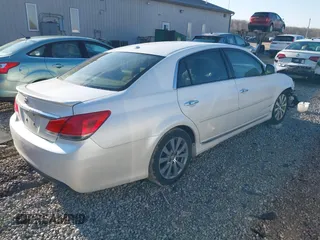 2012 Toyota Avalon with VIN 4T1BK3DB9CU440890, listed as a IAAI auction lot 41895991 with 229,692 mi miles. Bid and sale history available at carsss.com. Image 4.