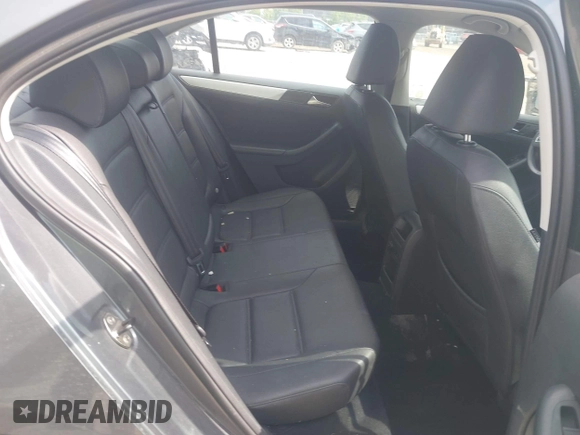 2012 Volkswagen Jetta TDI w/Premium & Nav с VIN 3VWLL7AJ1CM394756, выставлен на аукционе IAAI как лот 42378030 с пробегом 130 515 миль миль и . История ставок и продаж доступна на DreamBid. Изображение 8.