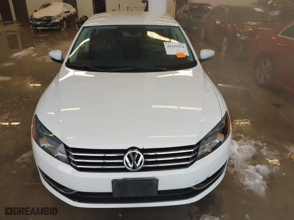 2012 Volkswagen Passat S w/Appearance with VIN 1VWAH7A35CC107902, listed as a IAAI auction lot 41243434 with 158,889 mi miles. Bid and sale history available at carsss.com. Image 12.