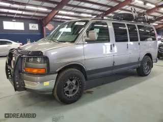 2006 GMC Savana Cargo Van YF7 Upfitter with VIN 1GDFH15T461162417, listed as a Copart auction lot 72986914 with 147,424 mi miles and Clean Title. Bid and sale history available at carsss.com. Image 1.