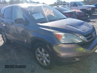 2011 Honda CR-V SE with VIN 5J6RE4H48BL102584, listed as a IAAI auction lot 41595901 with 270,046 mi miles. Bid and sale history available at carsss.com. Image 1.