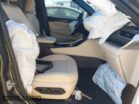 2023 Jeep Grand Cherokee Limited with VIN 1C4RJGBG4PC549510, listed as a IAAI auction lot 41696916 with 20,645 mi miles and . Bid and sale history available at DreamBid. Image 5.