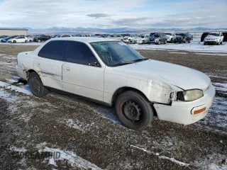 1995 Toyota Camry LE with VIN 4T1GK12E5SU858787, listed as a Copart auction lot 89400945 with 184,167 mi miles and Clean Title. Bid and sale history available at carsss.com. Image 4.