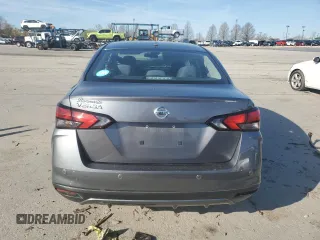 2020 Nissan Versa S z VIN 3N1CN8DV8LL811333, wystawiony jako Copart lot #50971885 z przebiegiem 44 963 mil mil oraz Czysty tytuł • Clean title. Historia ofert i sprzedaży dostępna na DreamBid. Obrazek 6.