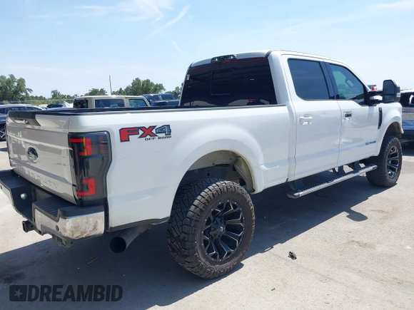 2017 Ford F-250 Lariat with VIN 1FT7W2BT5HEB40592, listed as a IAAI auction lot 42289316 with 316,783 mi miles and . Bid and sale history available at DreamBid. Image 4.