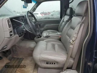 1999 GMC Yukon with VIN 1GKEK13R2XJ739931, listed as a Copart auction lot 74583734 with 115,605 mi miles and Salvage Title. Bid and sale history available at carsss.com. Image 7.