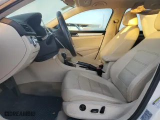 2013 Volkswagen Passat SE w/Sunroof with VIN 1VWBH7A35DC085891, listed as a Copart auction lot 86818924 with 155,101 mi miles and Salvage Title. Bid and sale history available at carsss.com. Image 7.