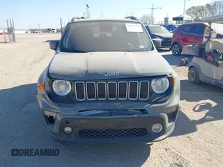 2021 Jeep Renegade Latitude with VIN ZACNJCBB3MPN26557, listed as a IAAI auction lot 41721170 with 31,893 mi miles and . Bid and sale history available at DreamBid. Image 12.