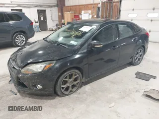 2014 Ford Focus SE with VIN 1FADP3F20EL114485, listed as a IAAI auction lot 41988373 with 119,963 mi miles. Bid and sale history available at carsss.com. Image 2.