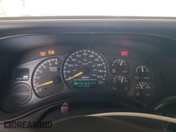 2000 Chevrolet Silverado 1500 with VIN 2GCEC19W9Y1364444, listed as a Copart auction lot 73749574 with 207,993 mi miles and Non Repairable. Bid and sale history available at DreamBid. Image 9.