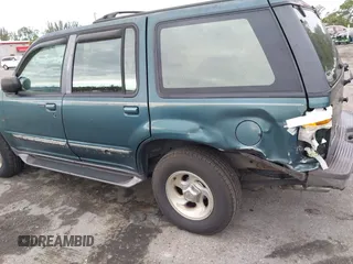 1997 Ford Explorer XLT with VIN 1FMDU32P3VZB34002, listed as a IAAI auction lot 41620592 with 227,461 mi miles and . Bid and sale history available at DreamBid. Image 6.