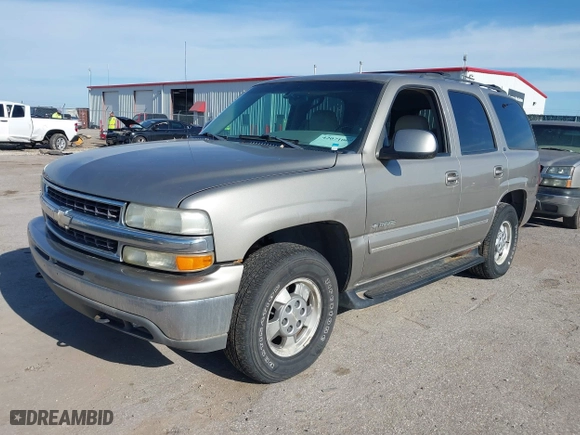 2001 Chevrolet Tahoe LS with VIN 1GNEK13TX1J257374, listed as a IAAI auction lot 42071009 with 284,650 mi miles. Bid and sale history available at carsss.com. Image 2.