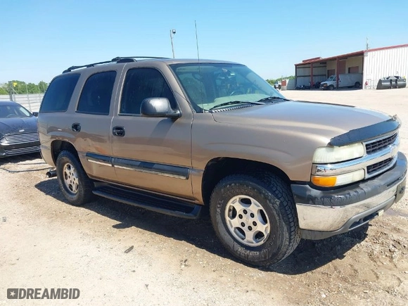2004 Chevrolet Tahoe LT with VIN 1GNEC13Z04R118619, listed as a IAAI auction lot 42037638 with 234,472 mi miles. Bid and sale history available at carsss.com. Image 1.
