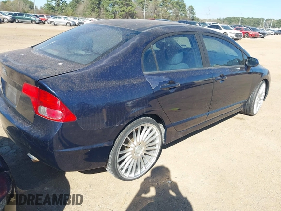 2008 Honda Civic LX z VIN 1HGFA16538L043243, wystawiony jako IAAI lot #41795030 z przebiegiem 225 639 mil mil oraz . Historia ofert i sprzedaży dostępna na DreamBid. Obrazek 4.