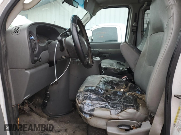 2005 Ford Econoline Cargo with VIN 1FTNE24W25HB03401, listed as a Copart auction lot 85960554 with 218,642 mi miles and Salvage Title. Bid and sale history available at carsss.com. Image 7.