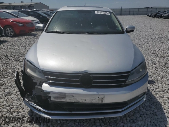2015 Volkswagen Jetta SE z VIN 3VWD07AJ4FM229656, wystawiony jako Copart lot #49211565 z przebiegiem 96 173 mil mil oraz Szkoda całkowita • Salvage title. Historia ofert i sprzedaży dostępna na DreamBid. Obrazek 5.