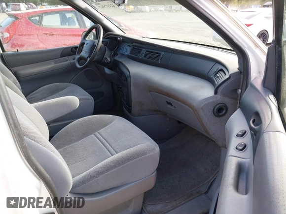 1996 Ford Windstar LX z VIN 2FMDA5142TBA56761, wystawiony jako IAAI lot #42217567 z przebiegiem 148 524 mil mil oraz . Historia ofert i sprzedaży dostępna na DreamBid. Obrazek 5.