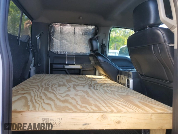 2020 Ford F-350 XL z VIN 1FT8W3DTXLEE57400, wystawiony jako Copart lot #49669475 z przebiegiem 446 677 mil mil oraz Czysty tytuł • Clean title. Historia ofert i sprzedaży dostępna na DreamBid. Obrazek 10.