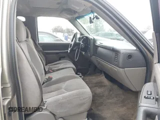 2003 Chevrolet Tahoe LS с VIN 1GNEC13VX3R280897, выставлен на аукционе IAAI как лот 42160188 с пробегом 208 742 миль миль и . История ставок и продаж доступна на DreamBid. Изображение 5.