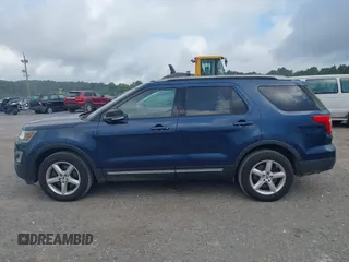 2017 Ford Explorer XLT z VIN 1FM5K8D87HGA65814, wystawiony jako IAAI lot #42658041 z przebiegiem 82 560 mil mil oraz . Historia ofert i sprzedaży dostępna na DreamBid. Obrazek 14.