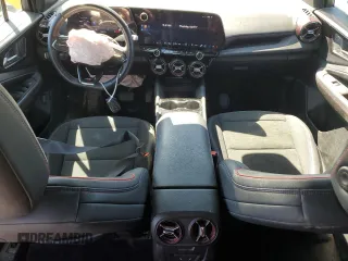 2024 Chevrolet Blazer EV eAWD RS z VIN 3GNKDCRJ0RS174240, wystawiony jako Copart lot #52950235 z przebiegiem 63 232 mil mil oraz Szkody całkowita. Historia ofert i sprzedaży dostępna na DreamBid. Obrazek 8.