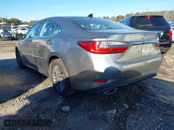 2018 Lexus ES with VIN 58ABK1GG6JU093357, listed as a IAAI auction lot 41290391 with 75,556 mi miles. Bid and sale history available at carsss.com. Image 3.