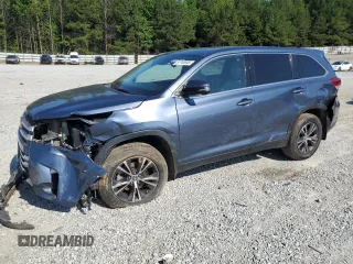 2019 Toyota Highlander LE z VIN 5TDBZRFH2KS940185, wystawiony jako Copart lot #57745545 z przebiegiem 79 917 mil mil oraz Szkoda całkowita • Salvage title. Historia ofert i sprzedaży dostępna na DreamBid. Obrazek 1.