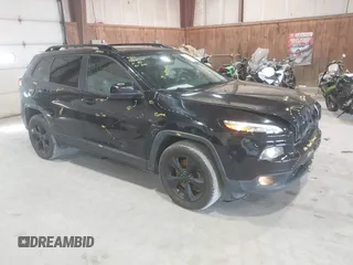 2018 Jeep Cherokee Limited z VIN 1C4PJMDX8JD554326, wystawiony jako IAAI lot #41843179 z przebiegiem 144 104 mil mil oraz . Historia ofert i sprzedaży dostępna na DreamBid. Obrazek 1.