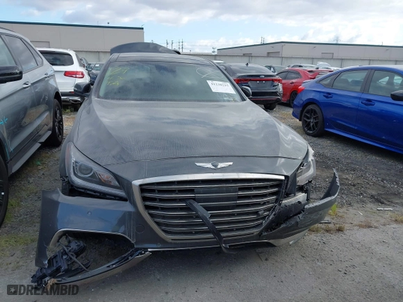 2018 Genesis G80 3.8L with VIN KMHGN4JE7JU262623, listed as a IAAI auction lot 41230215 with 94,006 mi miles. Bid and sale history available at carsss.com. Image 13.