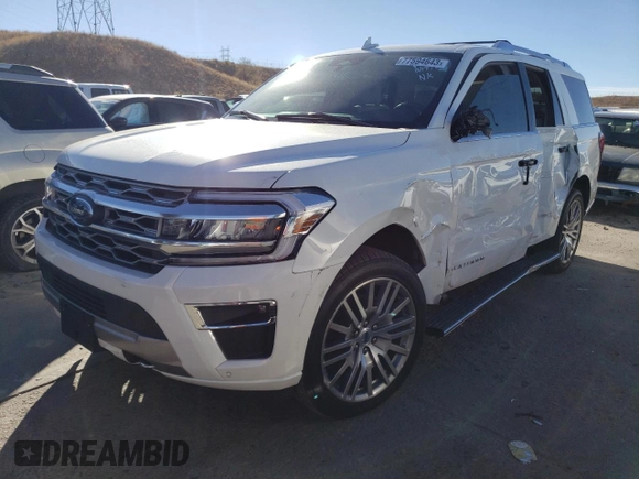 2022 Ford Expedition Platinum with VIN 1FMJU1MT3NEA18551, listed as a Copart auction lot 77594643 with 7,236 mi miles and Non Repairable. Bid and sale history available at carsss.com. Image 1.