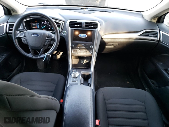 2019 Ford Fusion SE with VIN 3FA6P0LU8KR164934, listed as a Copart auction lot 43130343 with 135,678 mi miles and . Bid and sale history available at DreamBid. Image 8.