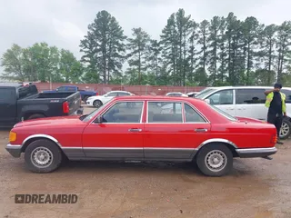 1985 Mercedes-Benz 300 with VIN WDB1260231A167225, listed as a IAAI auction lot 41955501 with 116,143 mi miles and . Bid and sale history available at DreamBid. Image 14.