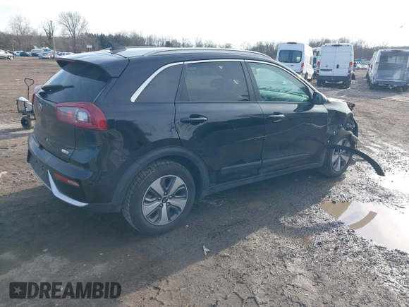 2018 Kia Niro LX with VIN KNDCB3LCXJ5158204, listed as a IAAI auction lot 41521783 with 69,290 mi miles. Bid and sale history available at carsss.com. Image 4.