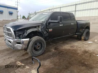 2010 Dodge 3500 Laramie z VIN 3D73Y4HL8AG182920, wystawiony jako Copart lot #60920645 z przebiegiem 176 594 mil mil oraz Szkoda całkowita • Salvage title. Historia ofert i sprzedaży dostępna na DreamBid. Obrazek 1.