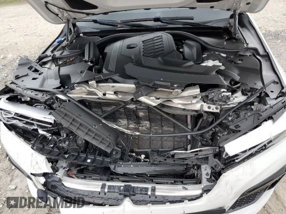 2022 BMW 7 Series 740i with VIN WBA7T2C00NCH30980, listed as a Copart auction lot 62214905 with 37,310 mi miles and Non repairable. Bid and sale history available at DreamBid. Image 11.