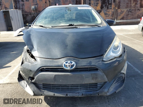 2017 Toyota Prius One with VIN JTDKDTB33H1592960, listed as a Copart auction lot 58422745 with 40,257 mi miles and Clean title. Bid and sale history available at DreamBid. Image 5.