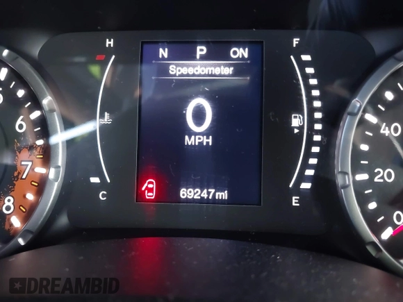 2018 Jeep Renegade Latitude with VIN ZACCJBBB6JPH80554, listed as a IAAI auction lot 42024197 with 69,247 mi miles and . Bid and sale history available at DreamBid. Image 15.