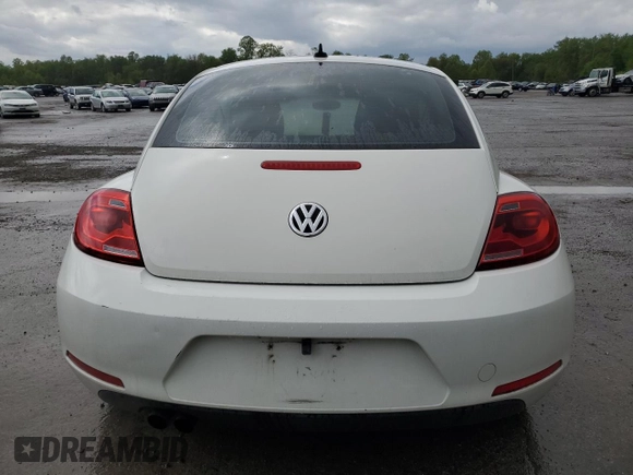 2014 Volkswagen Beetle 2.5L w/Sun with VIN 3VWJP7AT9EM602575, listed as a Copart auction lot 55383965 with 130,525 mi miles and Salvage Title. Bid and sale history available at DreamBid. Image 6.