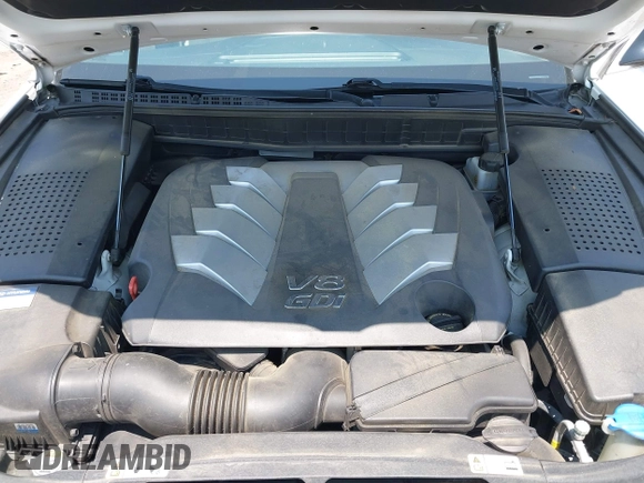 2016 Hyundai Equus Signature with VIN KMHGH4JH7GU102560, listed as a IAAI auction lot 42405555 with 95,702 mi miles and . Bid and sale history available at DreamBid. Image 10.
