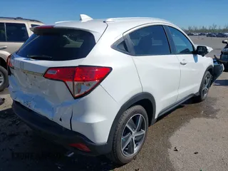 2021 Honda HR-V EX-L with VIN 3CZRU5H70MM715805, listed as a IAAI auction lot 41792689 with 13,695 mi miles. Bid and sale history available at carsss.com. Image 4.