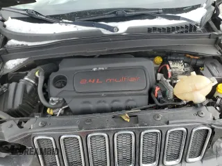 2016 Jeep Renegade Latitude with VIN ZACCJBBT6GPD71018, listed as a Copart auction lot 46037715 with 107,476 mi miles and Salvage Title. Bid and sale history available at carsss.com. Image 13.