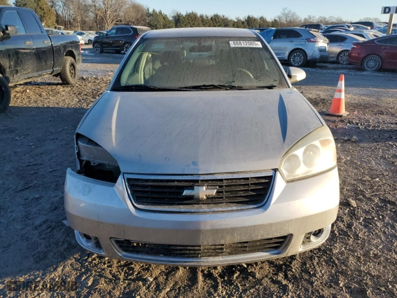 2008 Chevrolet Malibu Classic LT with VIN 1G1ZT58N68F147629, listed as a Copart auction lot 88812005 with 135,583 mi miles and Salvage Title. Bid and sale history available at carsss.com. Image 5.