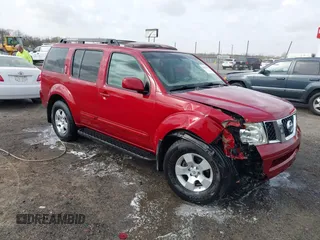 2007 Nissan Pathfinder S z VIN 5N1AR18U67C628267, wystawiony jako IAAI lot #41803746 z przebiegiem 117 488 mil mil oraz . Historia ofert i sprzedaży dostępna na DreamBid. Obrazek 1.