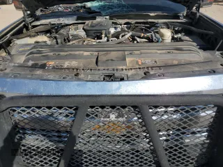 2016 Chevrolet Silverado 3500HD High Country with VIN 1GC4K1E86GF288937, listed as a Copart auction lot 75991014 with 135,696 mi miles and Salvage Title. Bid and sale history available at carsss.com. Image 11.