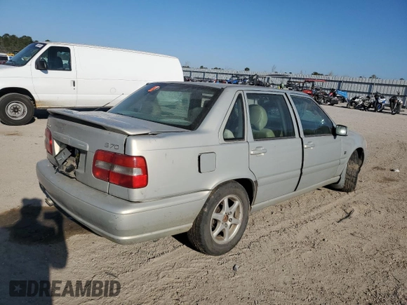 2000 Volvo S70 с VIN YV1LS61J7Y2632876, выставлен на аукционе Copart как лот 43056285 с пробегом Не указан миль и Списание • Salvage title. История ставок и продаж доступна на DreamBid. Изображение 3.