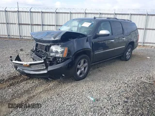 2014 Chevrolet Suburban LTZ with VIN 1GNSCKE05ER105566, listed as a IAAI auction lot 40762562 with 191,055 mi miles and . Bid and sale history available at DreamBid. Image 17.