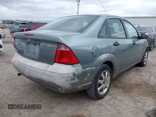 2005 Ford Focus S with VIN 1FAFP34N55W316128, listed as a IAAI auction lot 41830704 with 120,638 mi miles and . Bid and sale history available at carsss.com. Image 4.