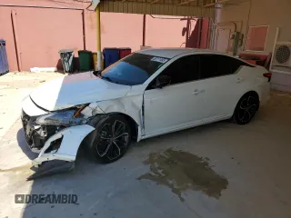 2023 Nissan Altima SR z VIN 1N4BL4CV3PN302593, wystawiony jako Copart lot #55111485 z przebiegiem 60 329 mil mil oraz Szkoda całkowita • Salvage title. Historia ofert i sprzedaży dostępna na DreamBid. Obrazek 1.
