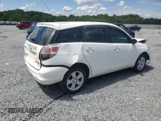 2005 Toyota Matrix STD z VIN 2T1LR30E05C415655, wystawiony jako Copart lot #55730185 z przebiegiem 124 487 mil mil oraz Szkody całkowita. Historia ofert i sprzedaży dostępna na DreamBid. Obrazek 3.