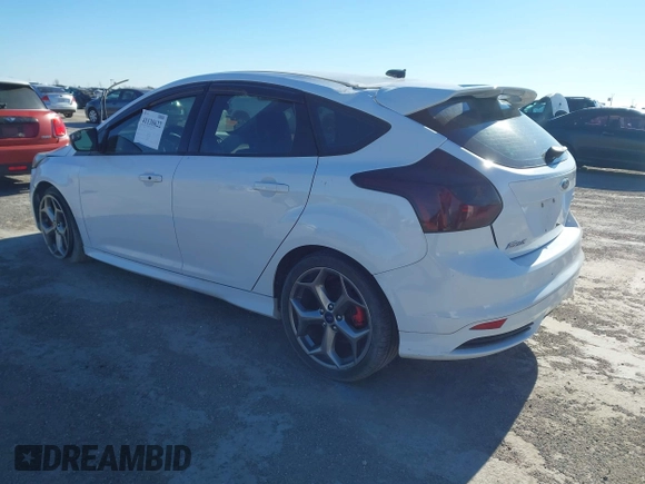 2014 Ford Focus ST with VIN 1FADP3L98EL308831, listed as a IAAI auction lot 41138622 with 133,317 mi miles and . Bid and sale history available at carsss.com. Image 3.